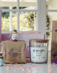 braune Kraft Etiketten mit Wellenrand in Blumenform bedruckt fuer Hochzeitsetiketten
