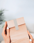 selbstklebende Verschluss-Etiketten mit gestreiftem Muster mauve-weiss guenstig online kaufen bei watsonlabel ID4225