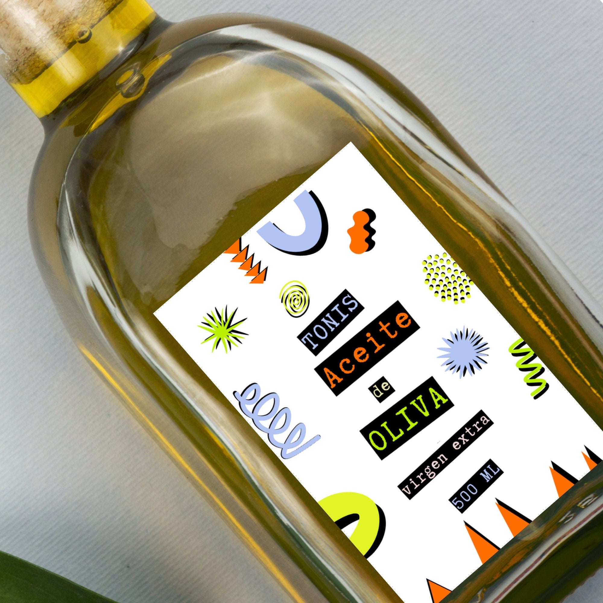 personalisierte Etiketten fuer Olivenoel Flaschen von watsonlabel