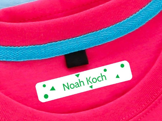 personalisierte Wäscheetiketten mit Namen im Geometrie Design in grün - watsonlabel